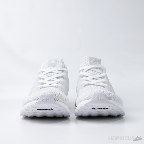 Triple white ub fashion